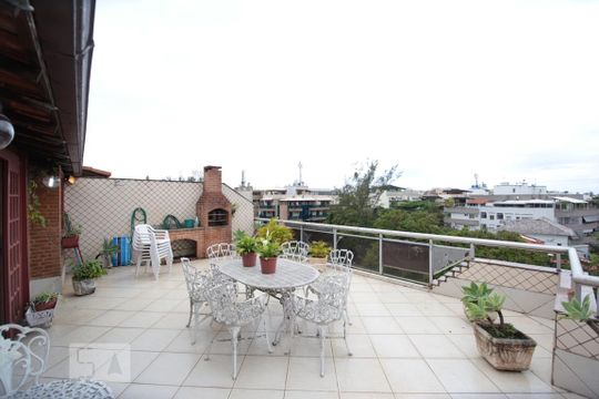 Apartamento para alugar com 3 quartos, 165m² em Recreio dos Bandeirantes, Rio de Janeiro