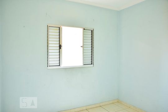 Quarto 2 Janela de casa à venda com 4 quartos, 192m² em Jardim Sapopemba, São Paulo