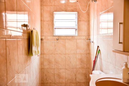 Banheiro de casa à venda com 4 quartos, 192m² em Jardim Sapopemba, São Paulo