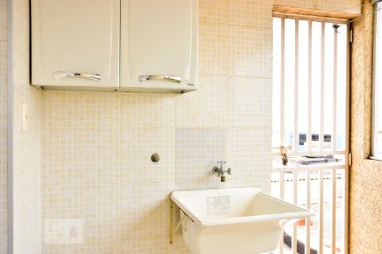 Detalhe da area de serviço de casa à venda com 4 quartos, 192m² em Jardim Sapopemba, São Paulo