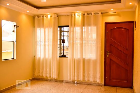 Sala e Janelas de casa à venda com 4 quartos, 192m² em Jardim Sapopemba, São Paulo