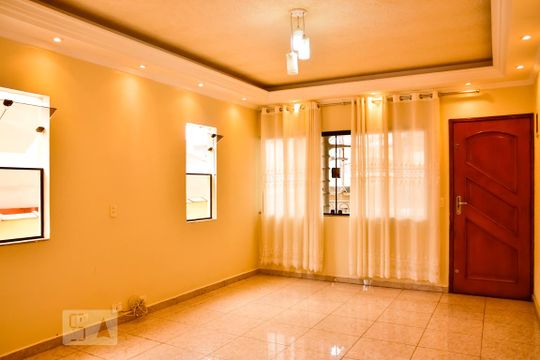Casa à venda com 4 quartos, 192m² em Jardim Sapopemba, São Paulo