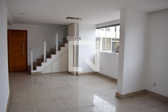 Apartamento à venda com 3 quartos, 180m² em Gutierrez, Belo Horizonte