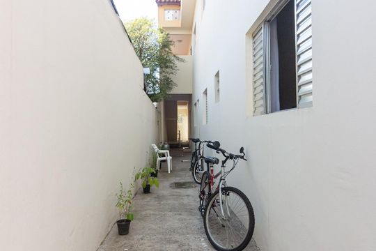 Corredor de casa para alugar com 4 quartos, 260m² em Vila Osasco, Osasco