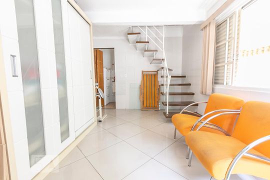 Suíte de casa à venda com 2 quartos, 90m² em Vila Iorio, São Paulo