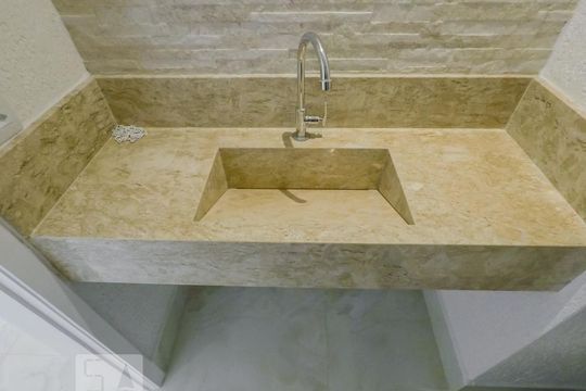 Lavabo de casa à venda com 4 quartos, 200m² em Bosque da Saúde, São Paulo