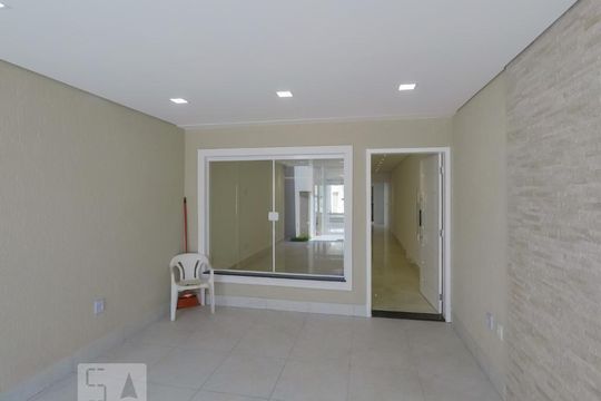 Garagem de casa à venda com 4 quartos, 200m² em Bosque da Saúde, São Paulo