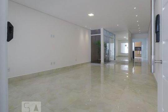 Sala de casa à venda com 4 quartos, 200m² em Bosque da Saúde, São Paulo