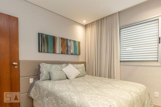 Quarto de apartamento para alugar com 2 quartos, 72m² em Vale do Sereno, Nova Lima