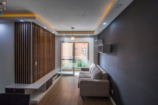 Sala de TV de apartamento à venda com 3 quartos, 69m² em Bethaville I, Barueri