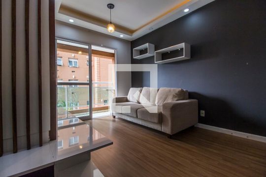 Sala de TV de apartamento à venda com 3 quartos, 69m² em Bethaville I, Barueri