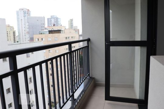 Varanda de kitnet/studio para alugar com 1 quarto, 21m² em Vila Mariana, São Paulo