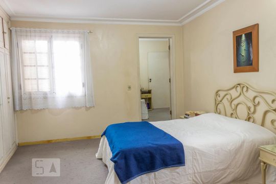 Suíte 1 de casa à venda com 3 quartos, 296m² em Jardim Panorama, São Paulo