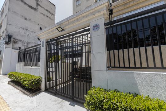 Fachada de apartamento para alugar com 2 quartos, 63m² em Mooca, São Paulo