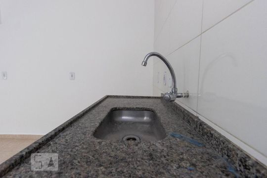 Cozinha de casa de condomínio para alugar com 2 quartos, 55m² em Vila Nova Cachoeirinha, São Paulo