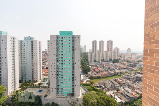 Vista quarto 1 de apartamento para alugar com 2 quartos, 54m² em Jardim Flor da Montanha, Guarulhos