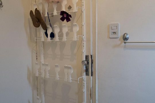Banheiro de apartamento para alugar com 2 quartos, 70m² em Partenon, Porto Alegre