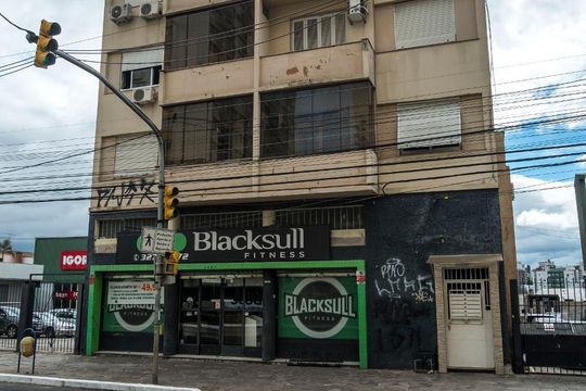 Fachada de apartamento à venda com 2 quartos, 70m² em Partenon, Porto Alegre