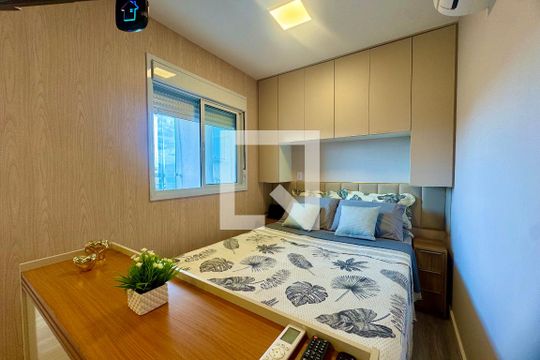 Quarto de kitnet/studio para alugar com 1 quarto, 31m² em Centro, Guarulhos