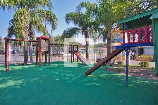 Área Comum - Playground de casa de condomínio à venda com 3 quartos, 79m² em Humaitá, Porto Alegre