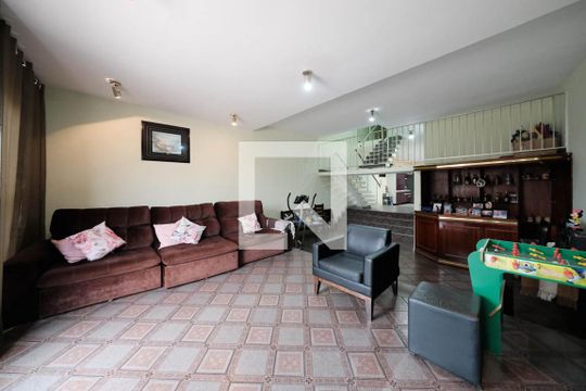 Sala de casa para alugar com 3 quartos, 200m² em Vila Euthalia, São Paulo