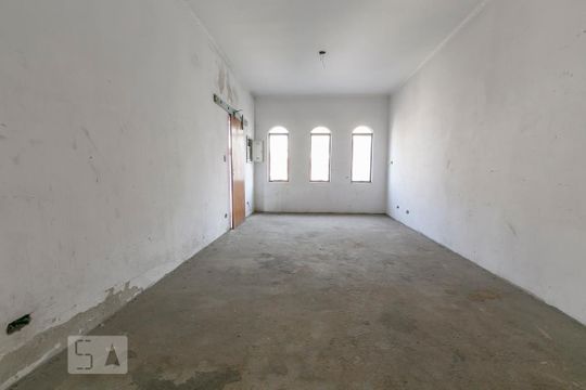 Casa à venda com 3 quartos, 240m² em Parque São Domingos, São Paulo