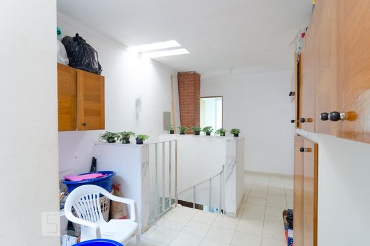 Área Comum de casa à venda com 6 quartos, 200m² em Jardim Prudência, São Paulo