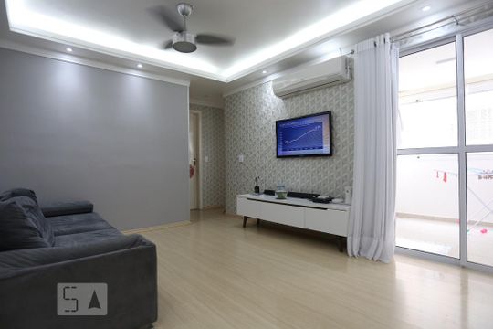 Sala de apartamento para alugar com 2 quartos, 60m² em Vila Osasco, Osasco