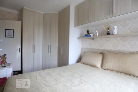 Quarto 1  de apartamento para alugar com 2 quartos, 60m² em Vila Osasco, Osasco