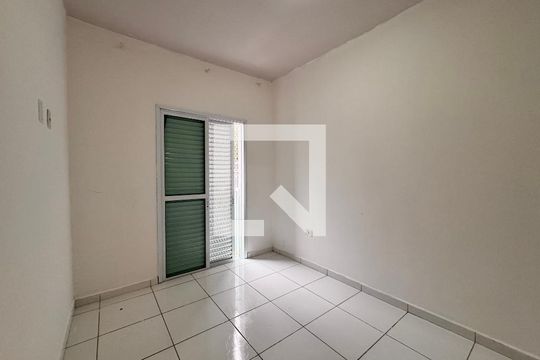 Quarto 1 de apartamento para alugar com 2 quartos, 55m² em Jardim Silvana, Santo André