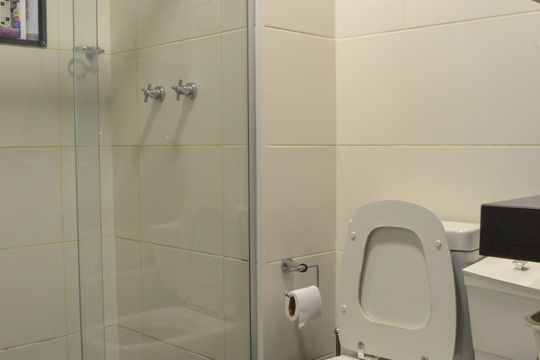 Banheiro de apartamento à venda com 3 quartos, 127m² em Setor Noroeste, Brasília