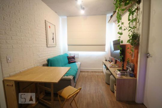 Sala de apartamento à venda com 2 quartos, 34m² em Vila Buarque, São Paulo