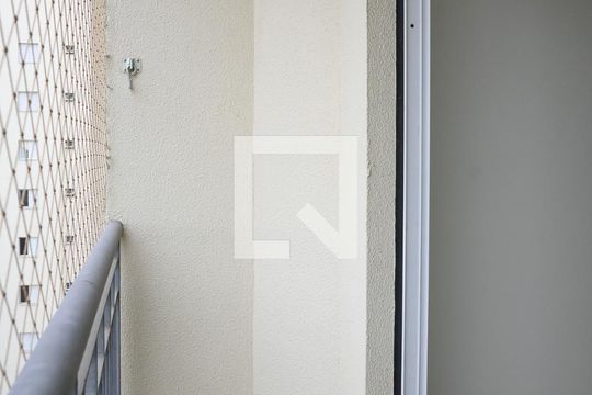 Varanda de apartamento para alugar com 2 quartos, 48m² em Vila Firmiano Pinto, São Paulo