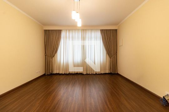 Sala de casa à venda com 3 quartos, 200m² em Sacomã, São Paulo
