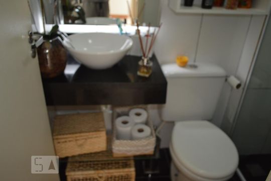 Banheiro Social de apartamento para alugar com 3 quartos, 70m² em Barreto, Niterói