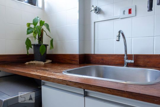 Área de serviço de apartamento para alugar com 1 quarto, 45m² em Aclimação, São Paulo
