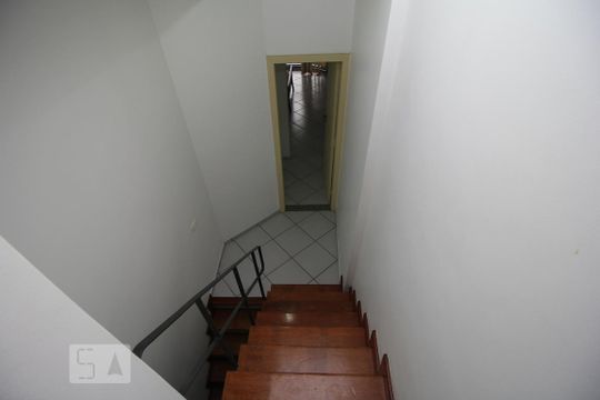 Escadas de apartamento para alugar com 2 quartos, 94m² em Flamengo, Rio de Janeiro