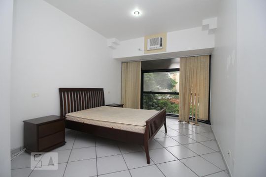 Quarto 1 de apartamento para alugar com 2 quartos, 94m² em Flamengo, Rio de Janeiro
