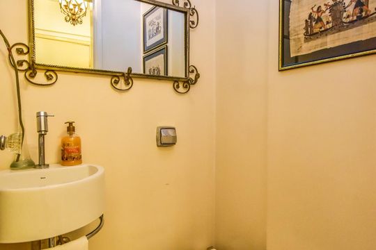 Lavabo de apartamento para alugar com 3 quartos, 155m² em Jardim Paulista, São Paulo