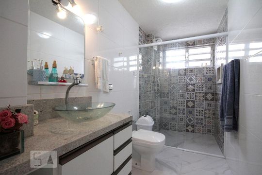 Banheiro de apartamento para alugar com 1 quarto, 42m² em Bela Vista, São Paulo