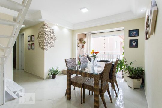 Apartamento à venda com 2 quartos, 122m² em Vila Carrão, São Paulo