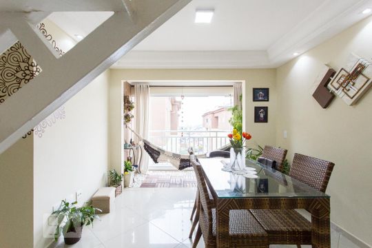 Sala de apartamento à venda com 2 quartos, 122m² em Vila Carrão, São Paulo
