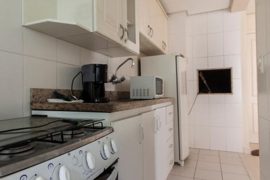 Cozinha de apartamento à venda com 2 quartos, 80m² em Cidade Baixa, Porto Alegre