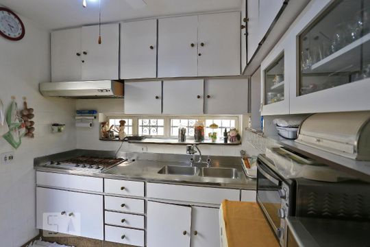 Cozinha de casa à venda com 3 quartos, 260m² em Brooklin Paulista , São Paulo