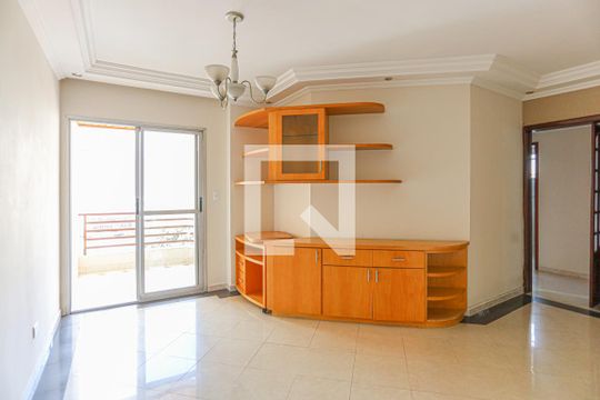 Sala de apartamento para alugar com 3 quartos, 101m² em Centro, Osasco
