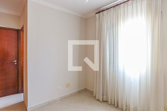 Suíte de apartamento para alugar com 3 quartos, 101m² em Centro, Osasco