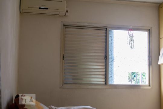 Quarto 1 de casa à venda com 3 quartos, 190m² em Bosque da Saúde, São Paulo