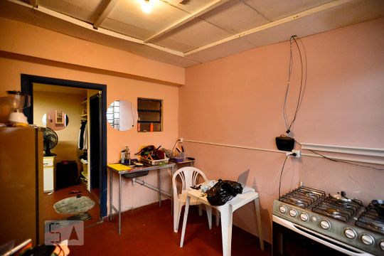 Cozinha de casa à venda com 5 quartos, 300m² em Vila Romana, São Paulo