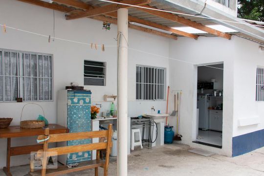Área externa de casa à venda com 2 quartos, 242m² em Pompeia, São Paulo