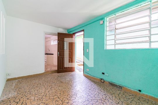 Casa para alugar com 2 quartos, 65m² em Vila Santa Catarina, São Paulo